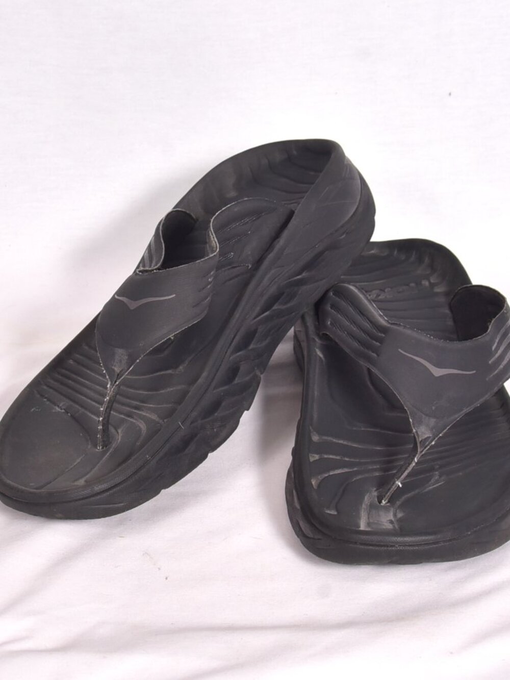Hoka One One Ora Recovery Flip Flops Mens 14 Black Dark Sandals Thong